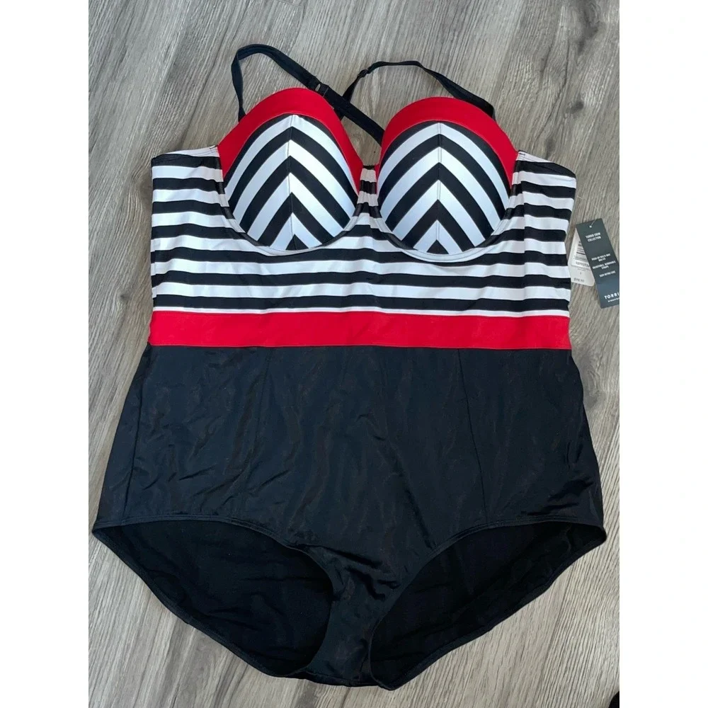 TORRID Womens SWIMSUIT  One Piece Black Red Underwire Bra Size 5 (28) NWT‎